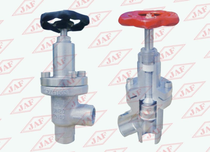 對焊直角截止閥J64F（B）-25(40）、對焊直角節(jié)流閥L61F(B)-25(40）